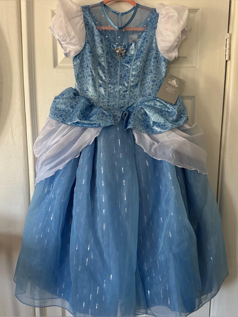 Disney Store Girls Cinderella Deluxe Costume NWT’s Size 11/12